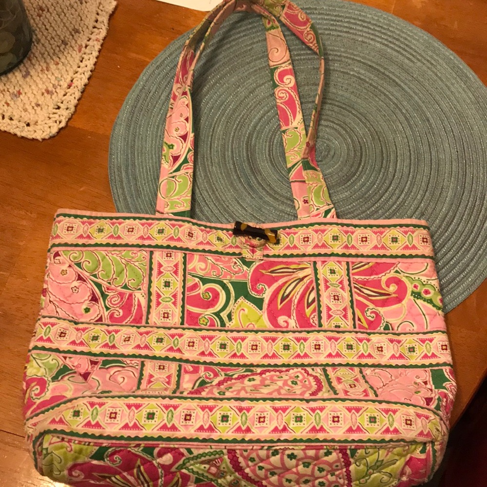Vera Bradley pinwheel pink purse